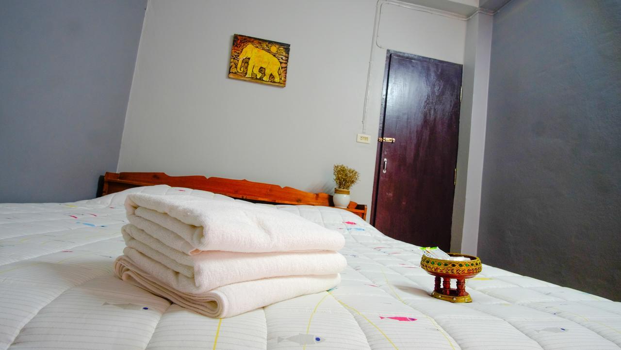 Baan Ha Guest House Chiang Mai Dış mekan fotoğraf